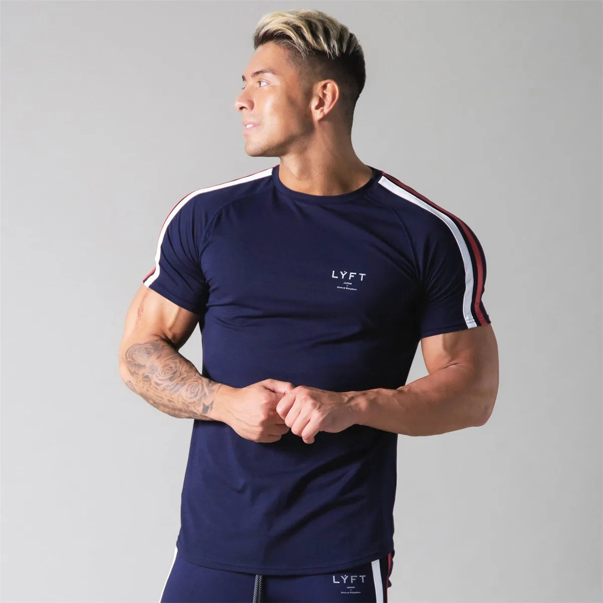 New Gym Skinny T-shirt Men Cotton Casual Short Sleeve Shirt Male Bodybuilding Sport Tees Tops Summer Fitness Workout Clothing