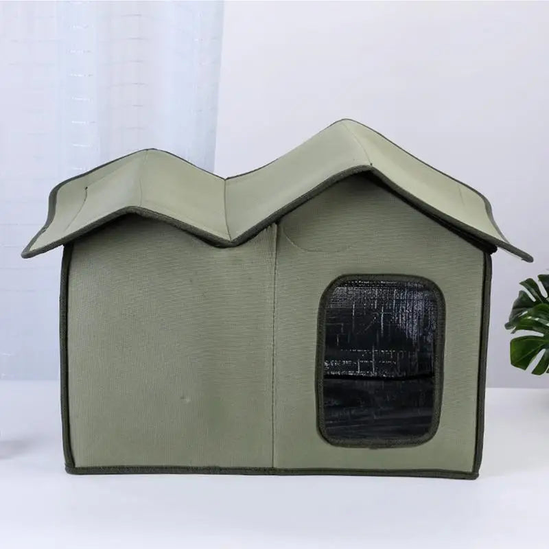 Outdoor Waterproof Cat House – Winter Warm Shelter for Feral Cats & Small Dogs with Removable Roof